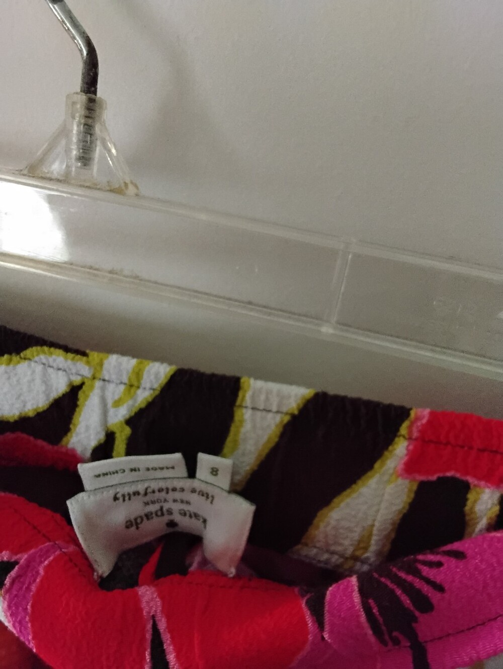 Kate SPADE Floral Pull-On Pants in Pink & Red SIZE 8 - Picture 4 of 4
